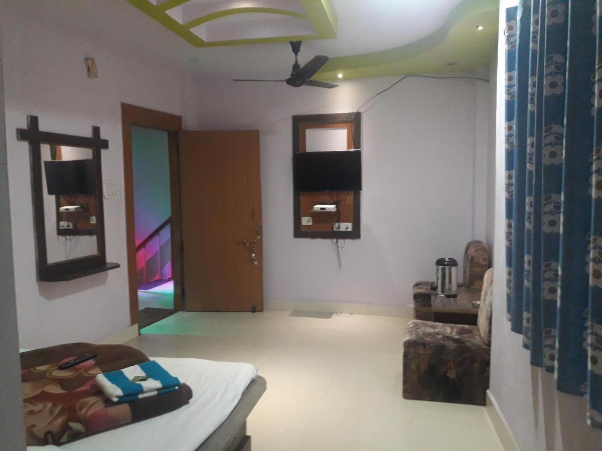 Hotel Rajvihar Pachmarhī Dış mekan fotoğraf