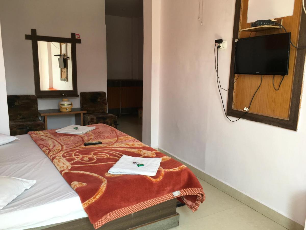 Hotel Rajvihar Pachmarhī Dış mekan fotoğraf
